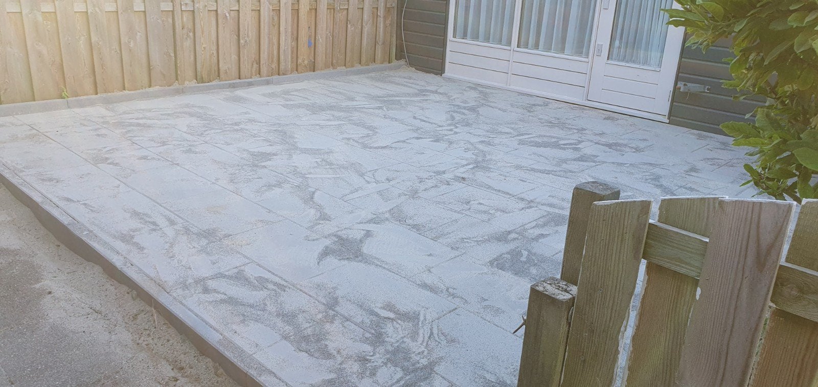 Tuinier/tegelzetter, Tuin en Terras, Ophalen of Verzenden