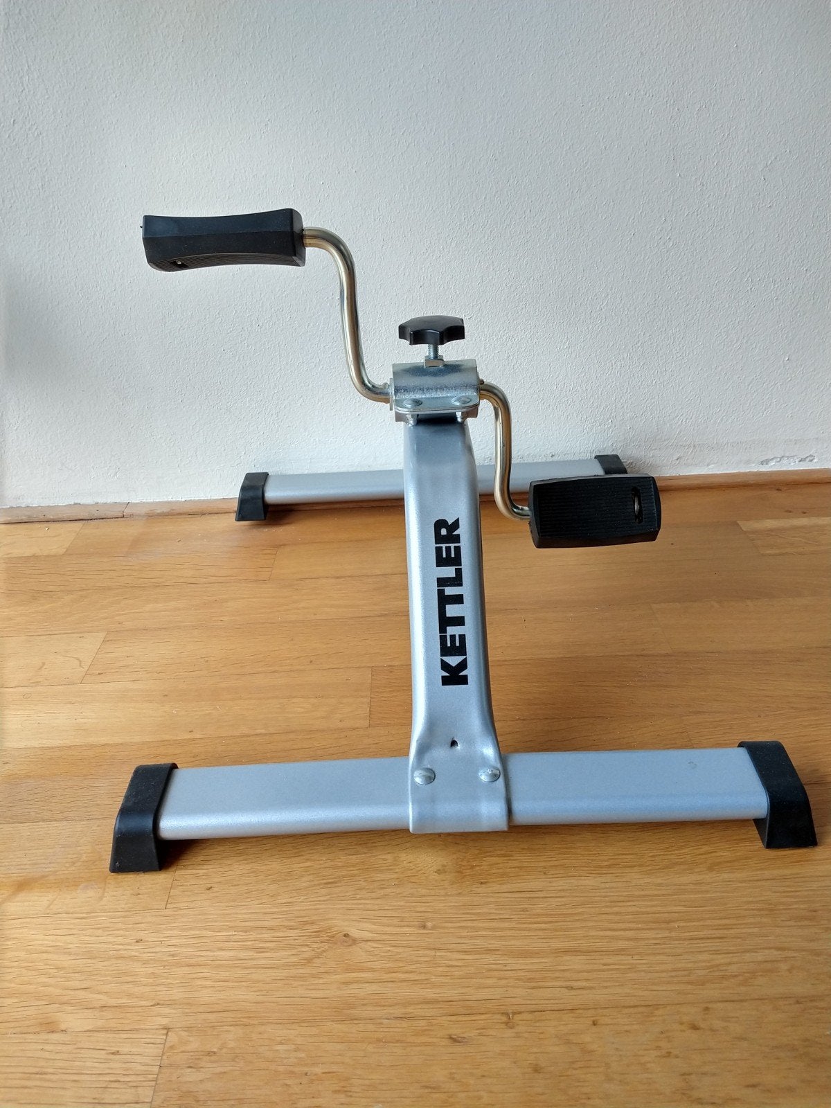 Kettler stoelfiets, mini hometrainer, Ophalen, Armen, Zo goed als nieuw, Metaal