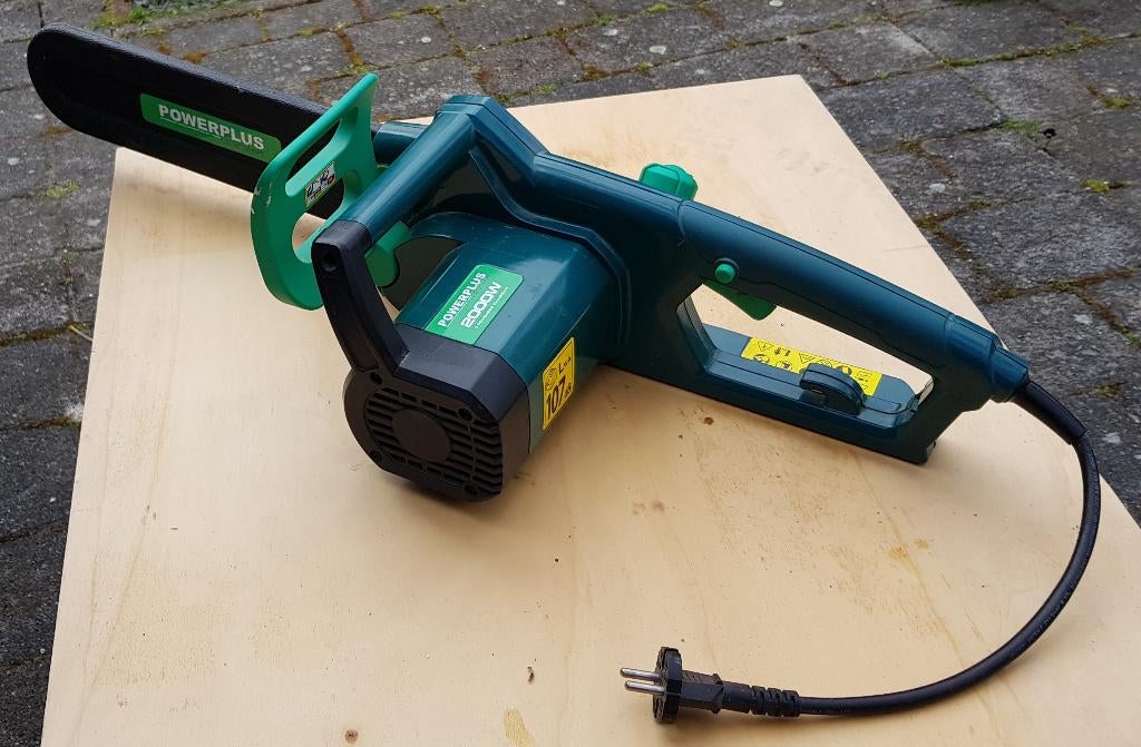 Power-Plus 2000W electrische kettingzaag 35cm zwaard, Kettingzaag, Ophalen of Verzenden, Zo goed als nieuw, Power Plus