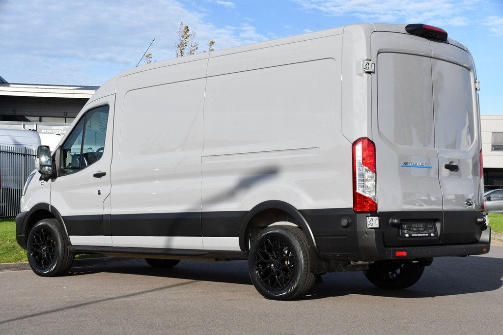 Ford E-Transit 350 L3H2 68 kWh PB Edition Adaptieve Cruise,, Auto's, Bestelauto's, Automaat, 2549 kg, Origineel Nederlands, 184 pk