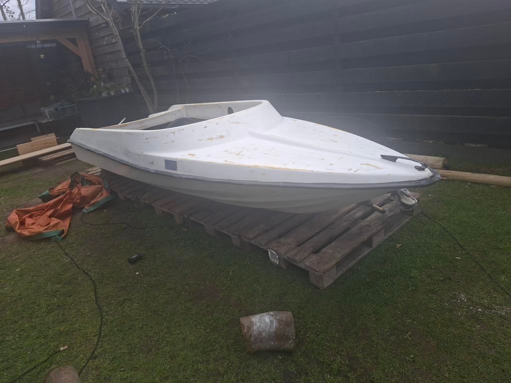 Speedboot / consoleboot – stevige romp – opknapper –, Watersport en Boten, Ophalen of Verzenden, Gebruikt