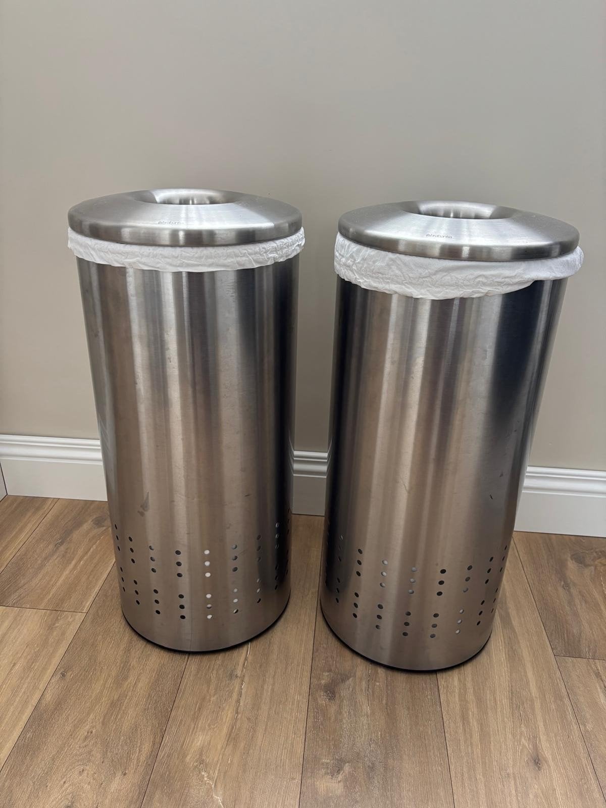 2 Brabantia wasmanden RVS - Zo goed als nieuw, Huis en Inrichting, Ophalen, 50 – 75, 40 liter of meer, Zo goed als nieuw