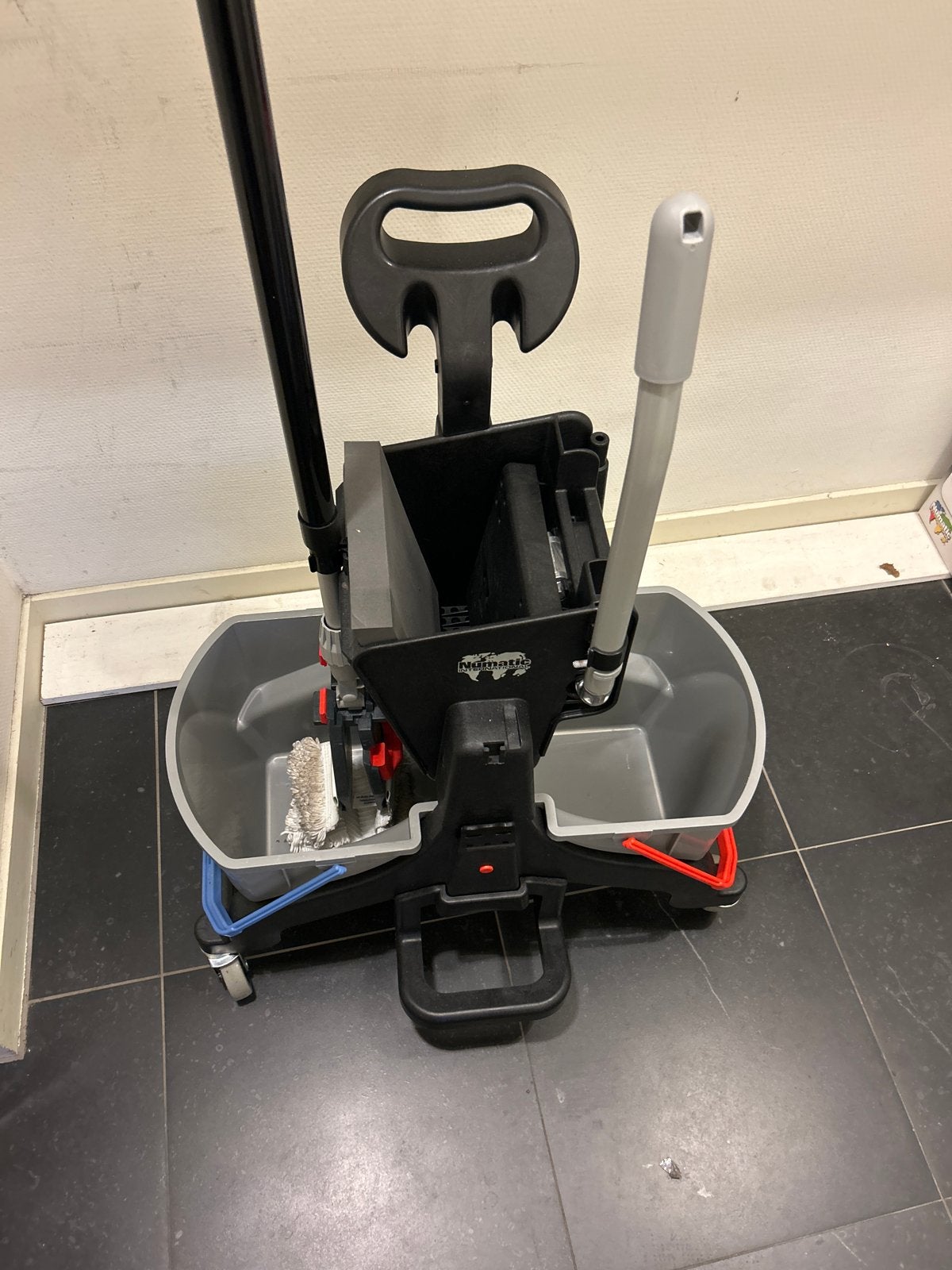 Professionele Numatic Dweilemmer met Pers, Ophalen, Dweilemmer, -bak, of -wagen