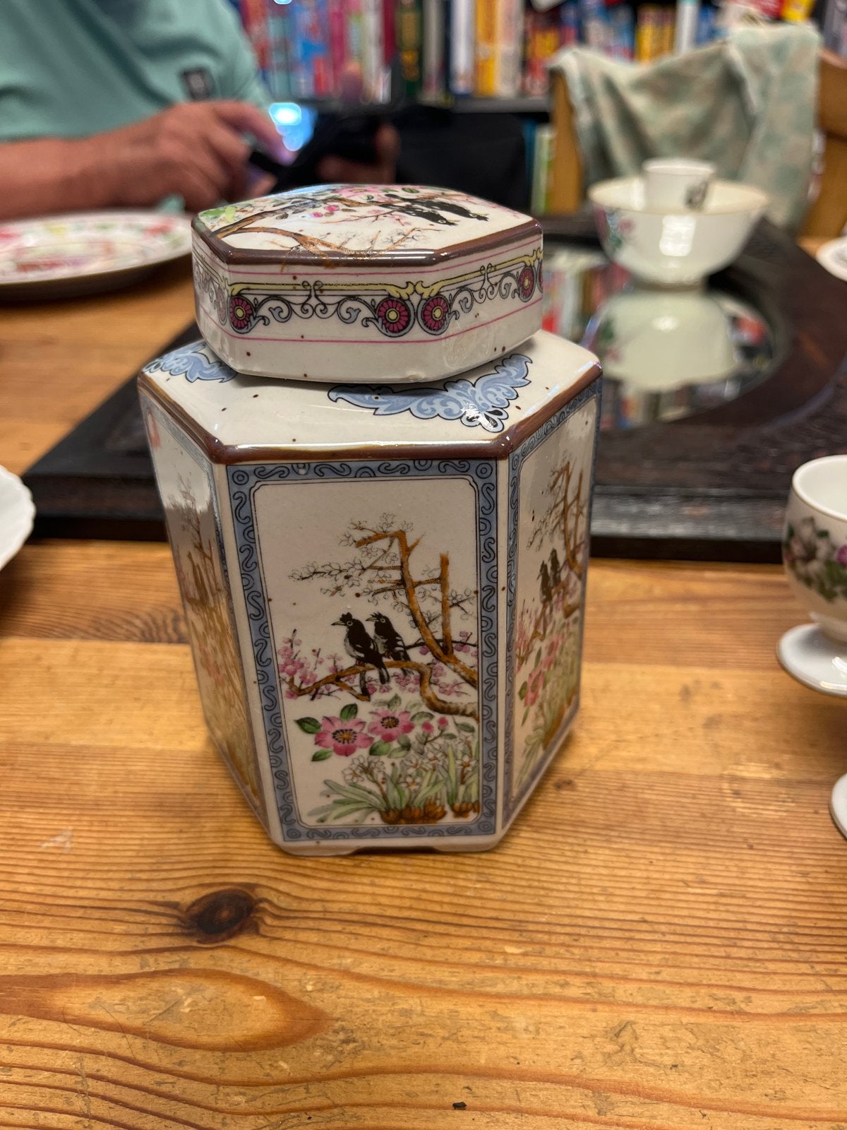 Antieke Chinese porseleinen theebus met vogels en bloemen, Antiek en Kunst, Ophalen of Verzenden