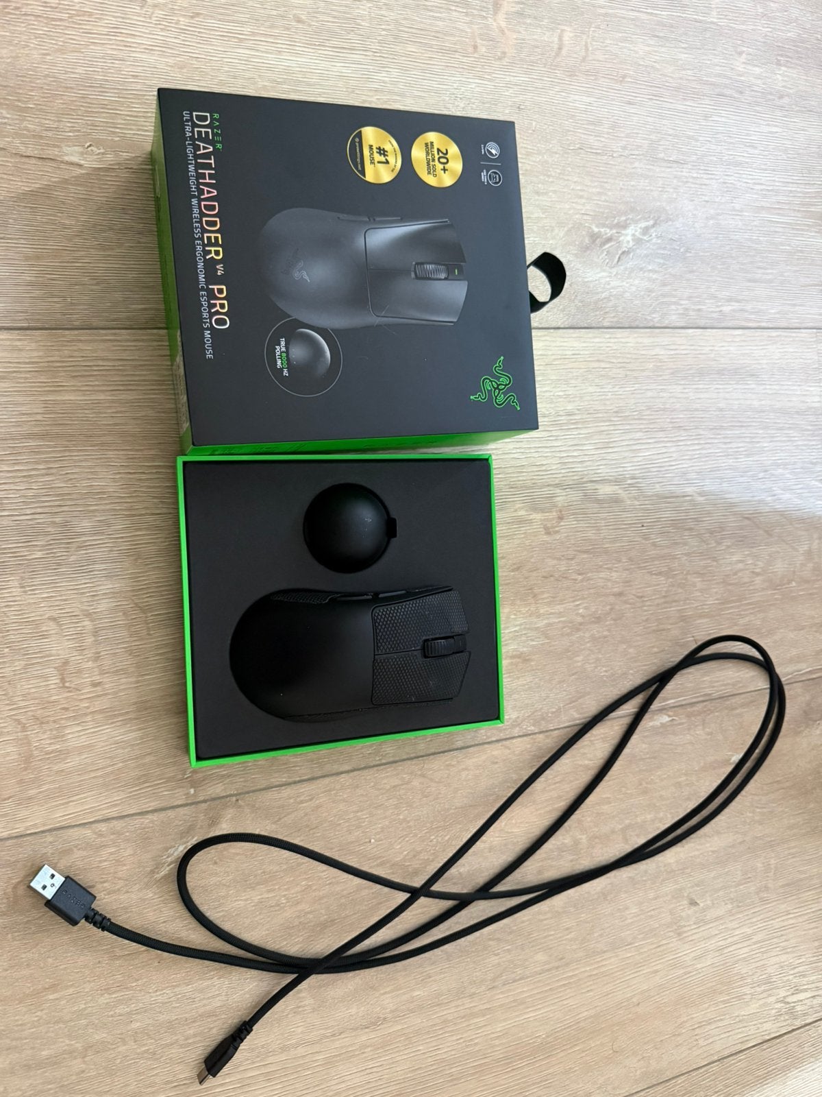 Razer DeathAdder V4 Pro, Ophalen, Rechtshandig, Muis, Gaming muis