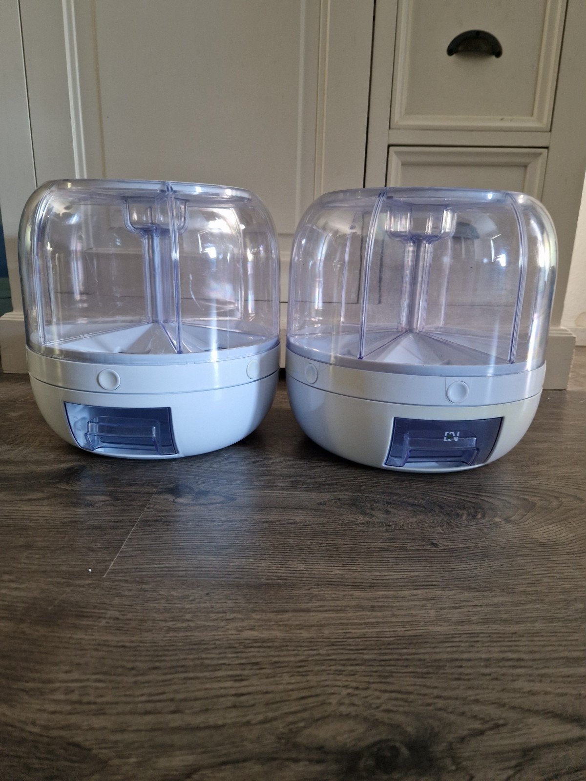 2x Graan Dispenser / Voedsel Dispenser, Ophalen of Verzenden, Zo goed als nieuw