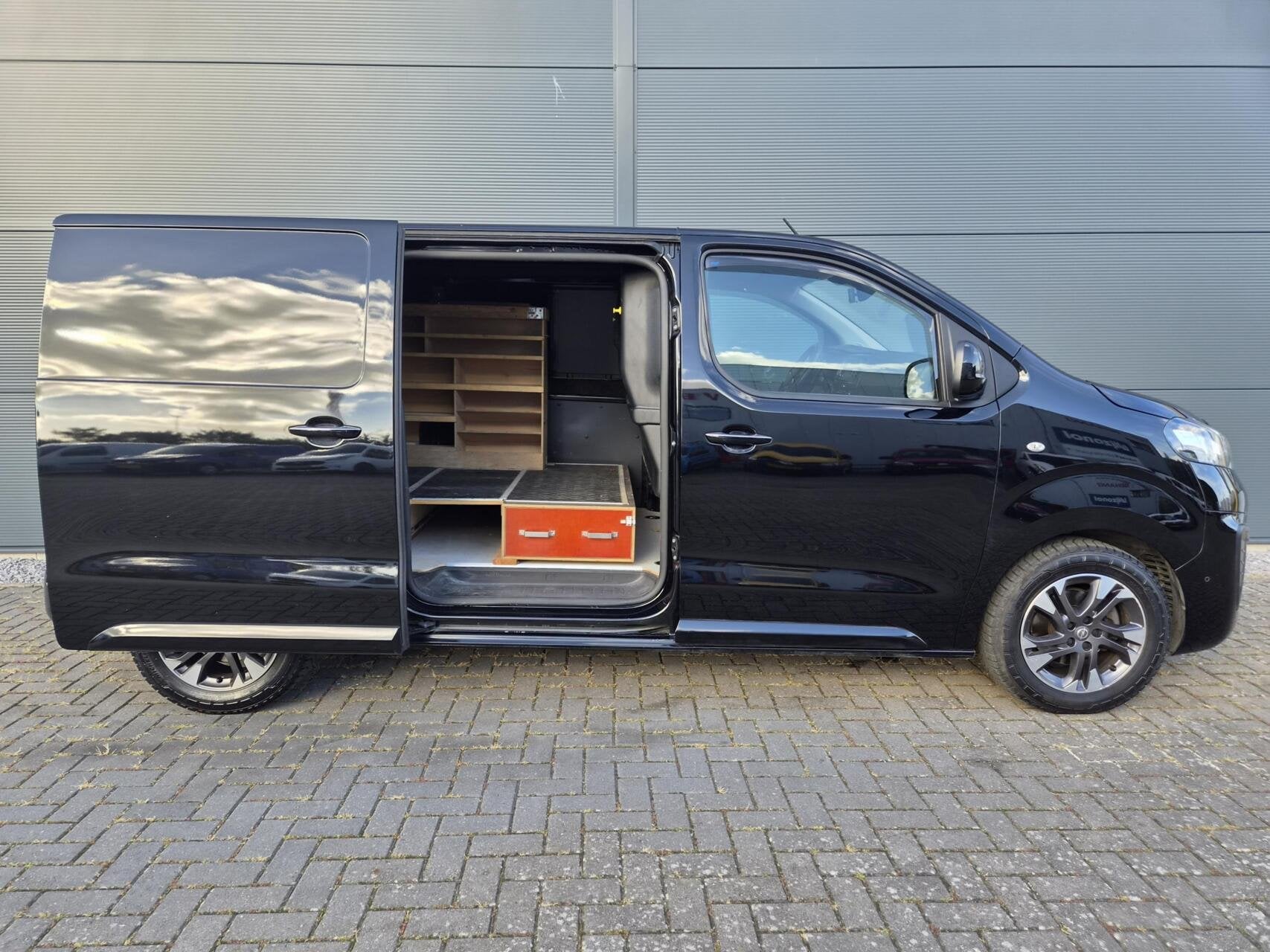 Opel Vivaro 2.0 CDTI L2H1 Irmscher Carplay Automaat 177pk, Auto's, Automaat, Gebruikt, Euro 6, 4 cilinders