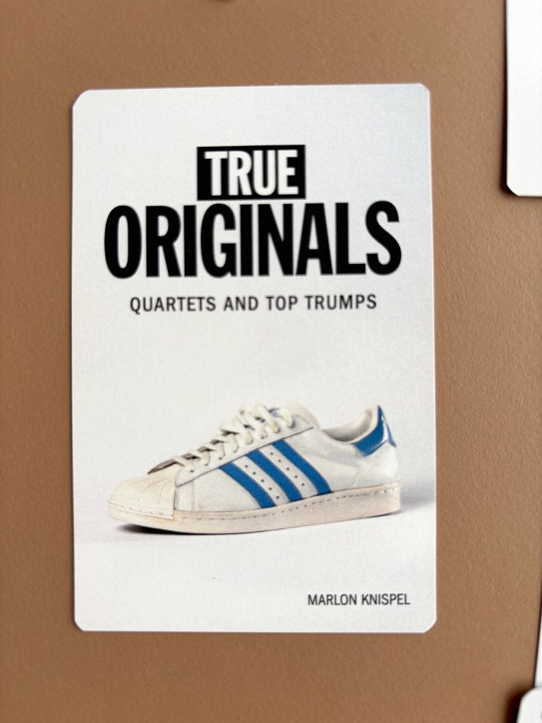 Adidas OG Sneaker Kwartet, Ophalen of Verzenden, Zo goed als nieuw, Seltmann Publishers