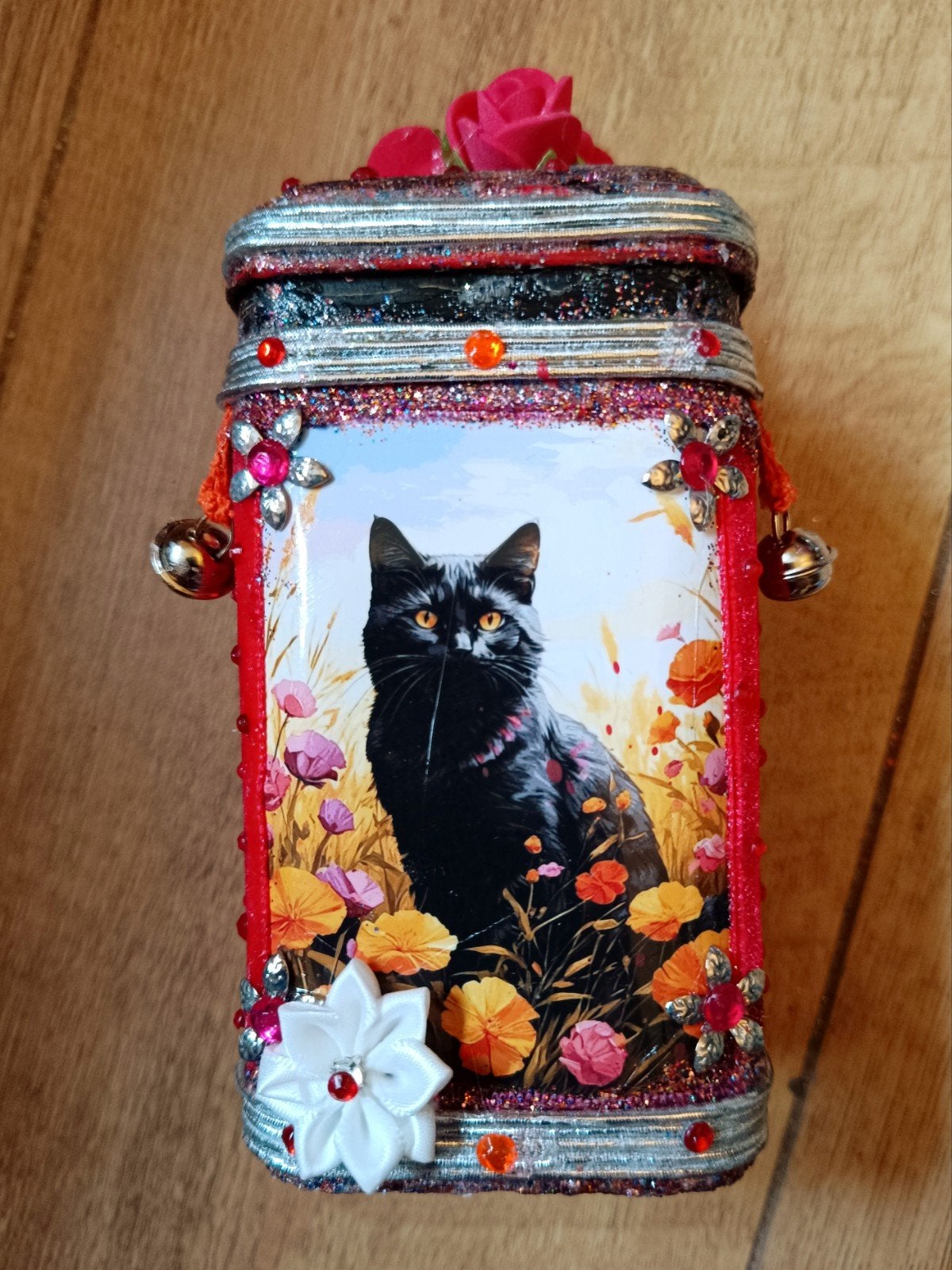 Black Cat, Ophalen of Verzenden