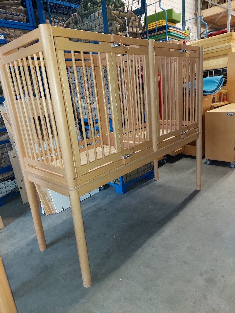 2x Zéér jonge Rolf duobox Classic blank / KDV dubbele box, Kinderen en Baby's, Ophalen of Verzenden, Zo goed als nieuw, Rechthoekig