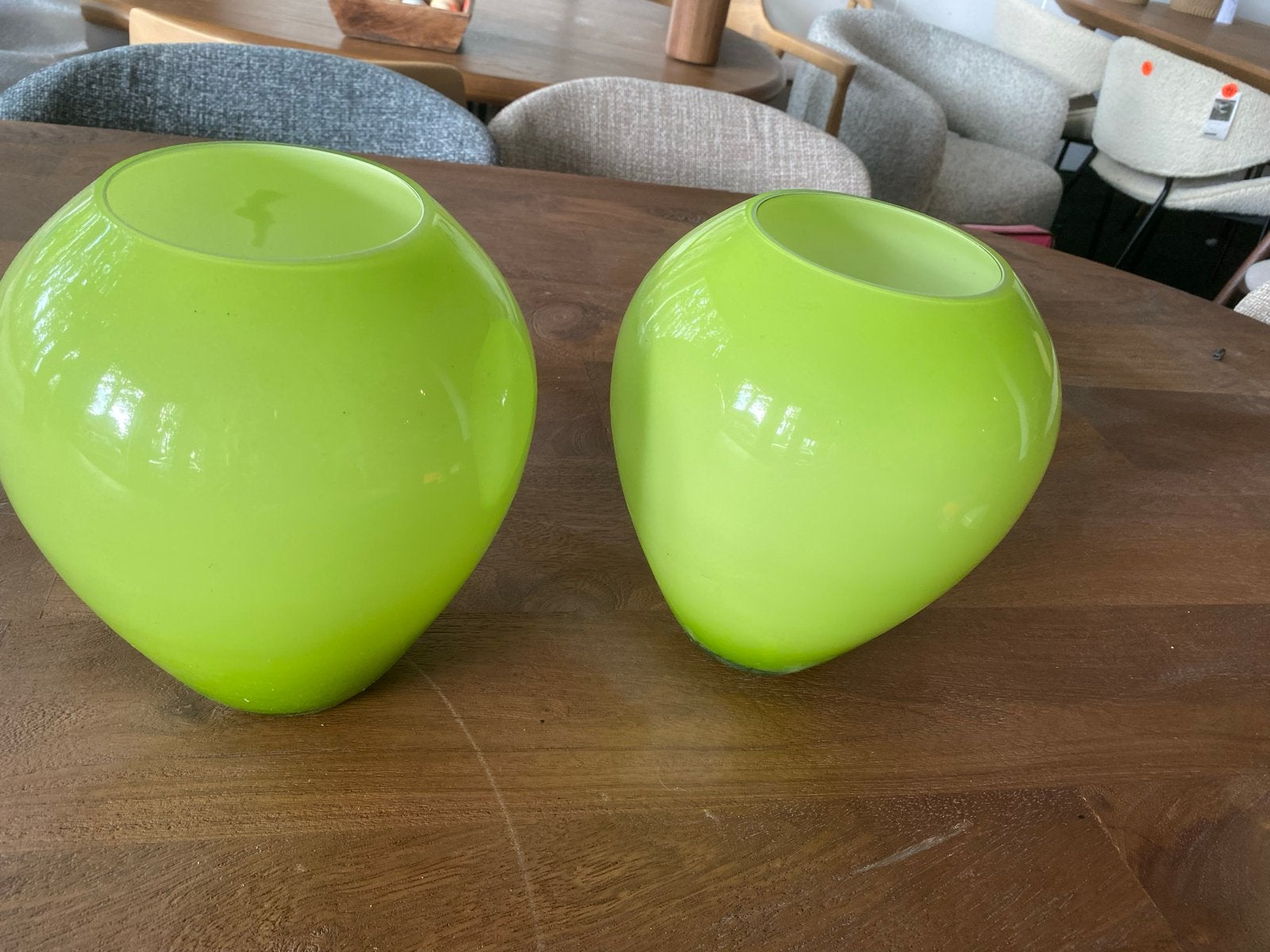 Set van 2 limegroene glazen vazen retro vintage, Ophalen, C, Nieuw, Glas