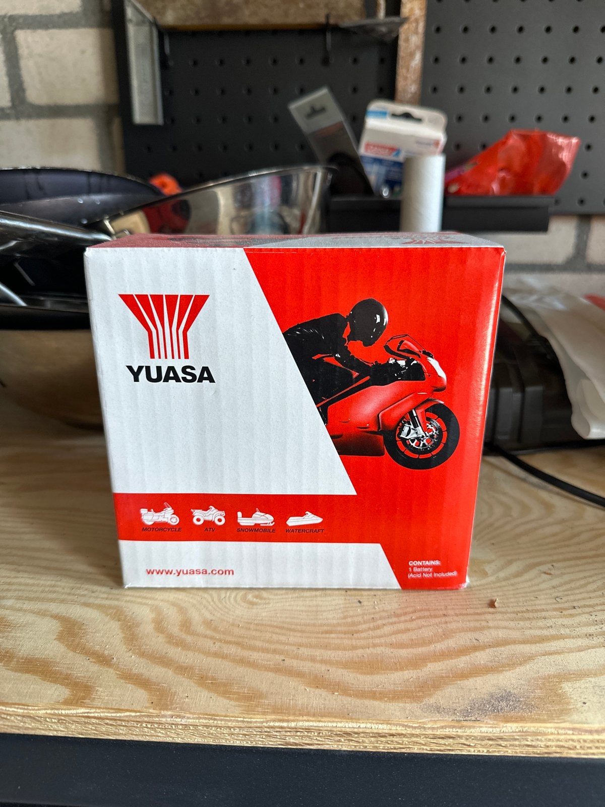 Yuasa YB9-B Motorfiets Accu 12V 9.5Ah, Motoren, Ophalen of Verzenden, Nieuw