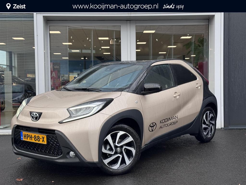 Toyota Aygo X 1.0 VVT-i MT Pulse Apple Carplay/Android Auto, Stof, Gebruikt, Bruin, 4 stoelen