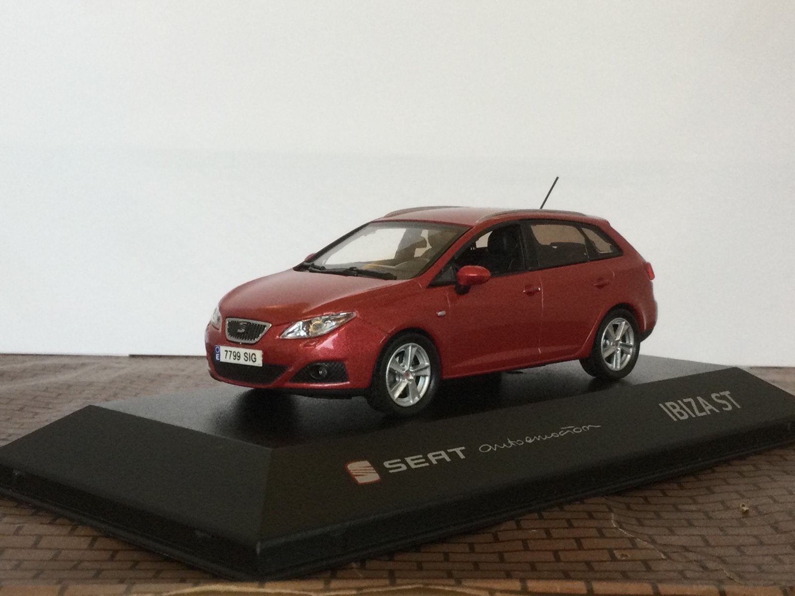 Seat Ibiza stationwagen 2008 rood metallic Fisher models, Ophalen of Verzenden, Nieuw, Auto, Overige merken
