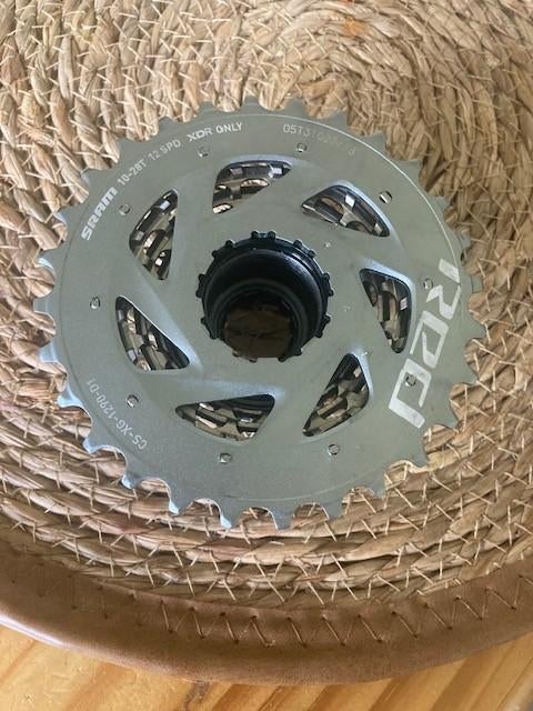 Sram RED Cassette 10 km gedraaid      10-28 12 Speed, Overige typen, Ophalen of Verzenden, Zo goed als nieuw, Aluminium