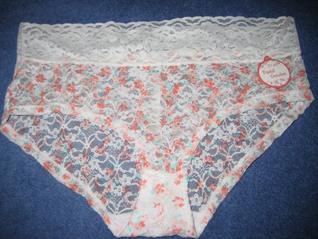 Nieuwe slip met bloemen, S, Janina, Ophalen of Verzenden, Slip