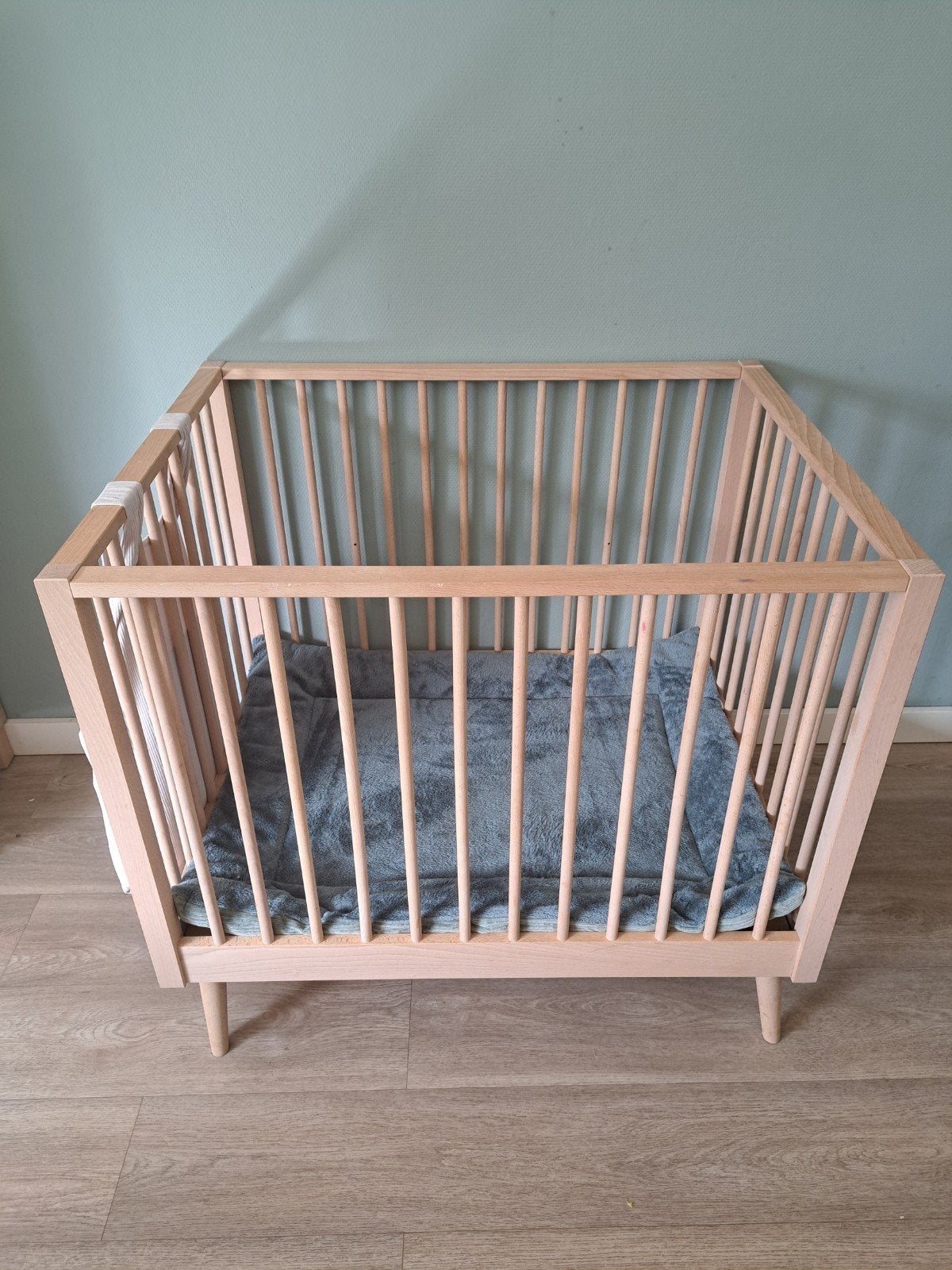 Mooie lichthouten box in goede staat, Ophalen, Zo goed als nieuw, Minder dan 140 cm, Minder dan 70 cm