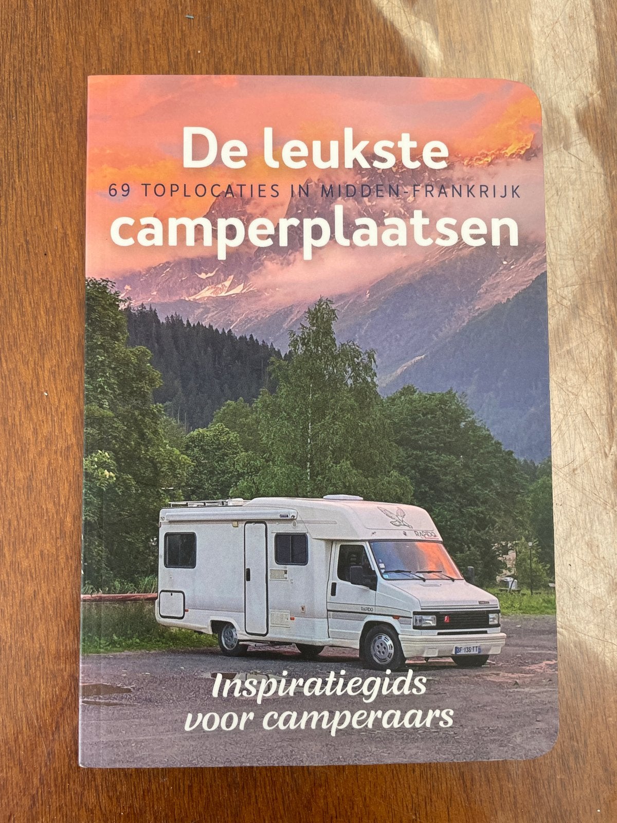 De leukste camperplaatsen Midden-Frankrijk, Ophalen of Verzenden, Nieuw