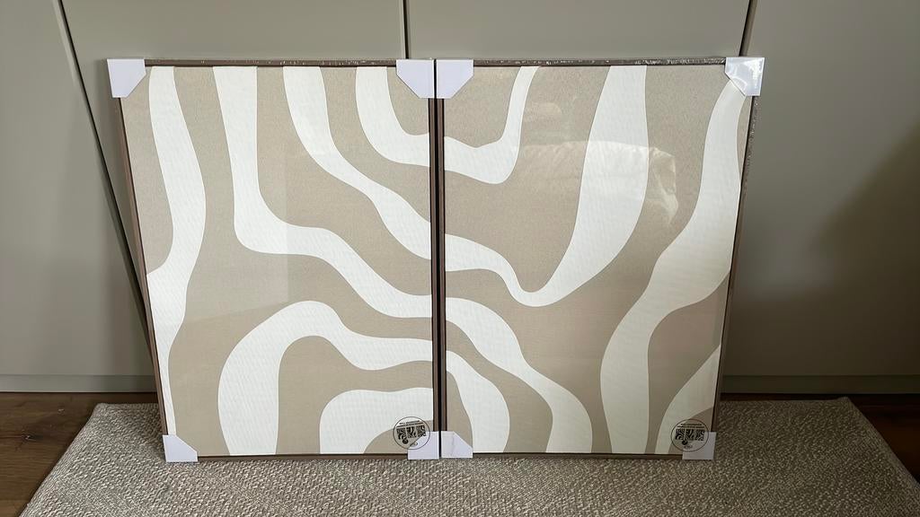 Twee luik, 2 nieuwe canvas schilderijen beige wit, ingelijst, Ophalen, Nieuw, Minder dan 50 cm, Print