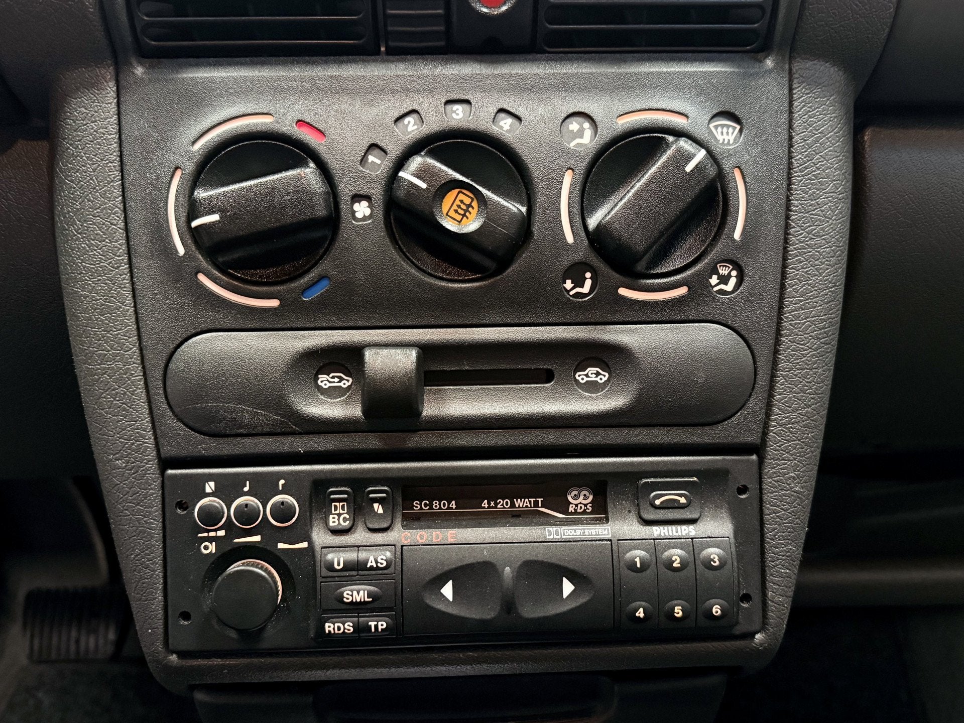 Opel Corsa 1.4i Joy | NAP KM 81,000 | Automaat | Uniek |, foto 9
