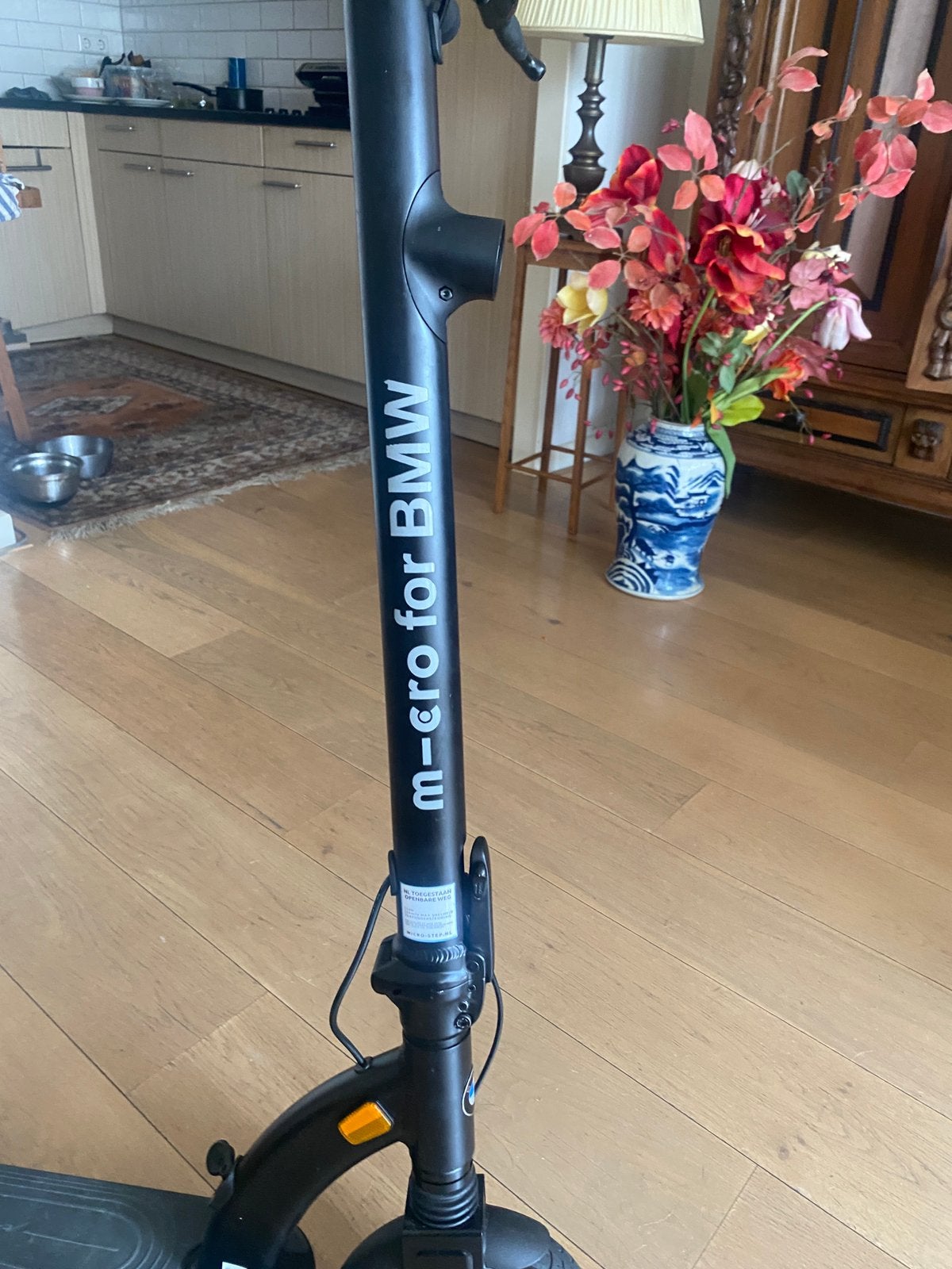 Micro bmw m1 Colibri legale estep, Fietsen en Brommers, Steps, Ophalen, Gebruikt, Elektrische step (E-scooter)