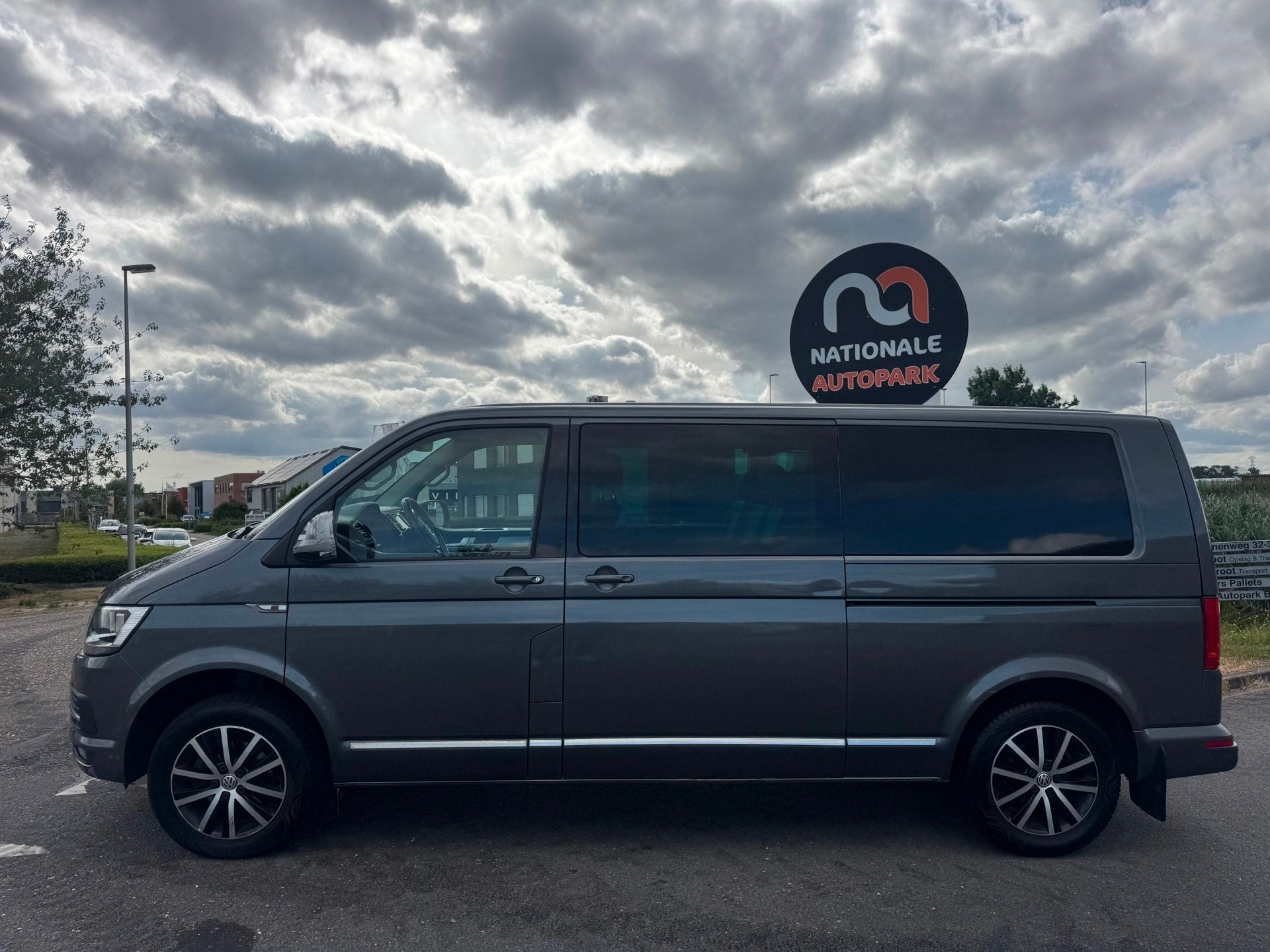 Volkswagen Transporter 2.0 TDI | Automaat | 2017 | D.C | Exp, Automaat, Gebruikt, Euro 6, 4 cilinders