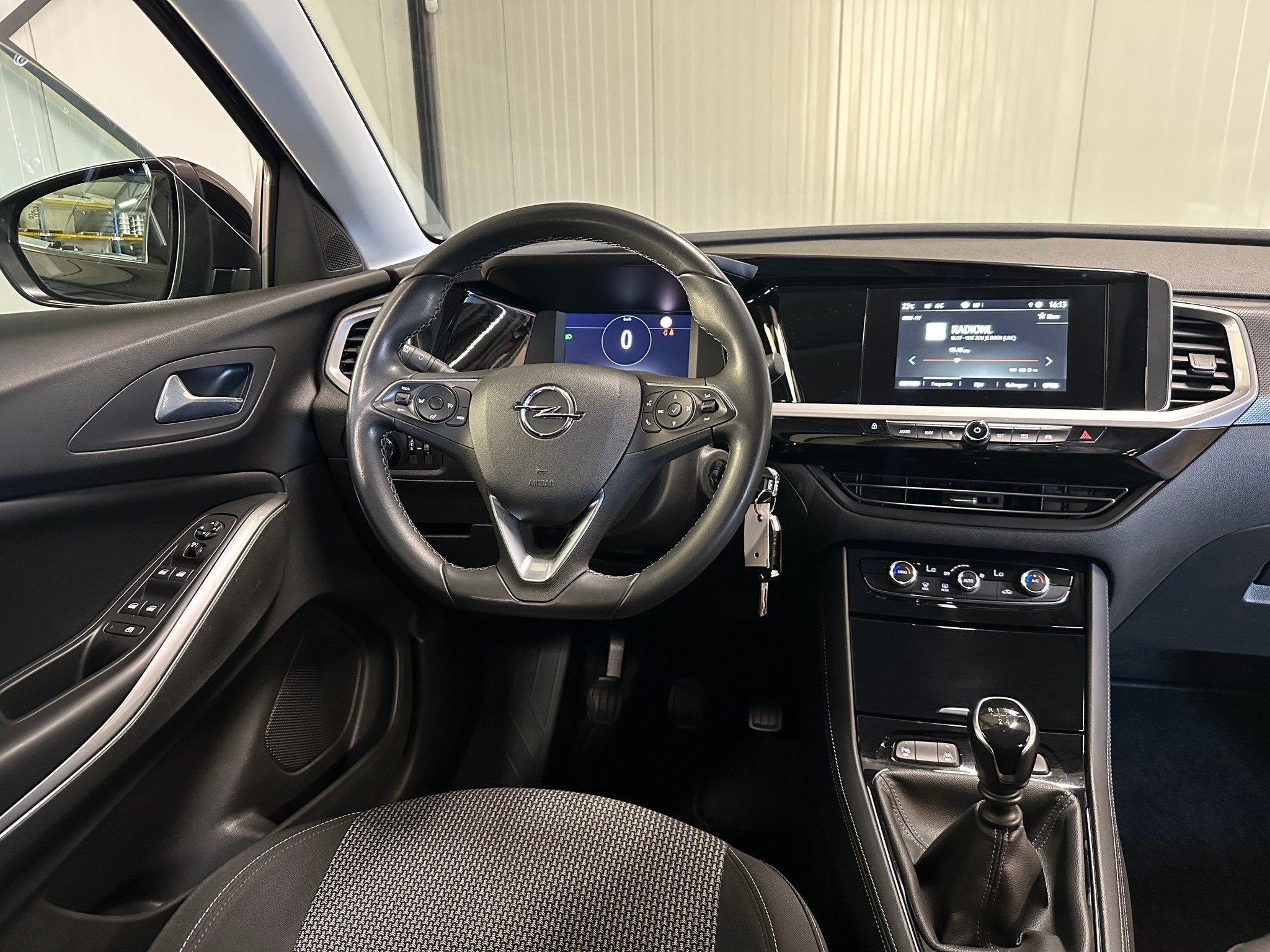 Opel Grandland 1.2 Turbo | Business Edition | Carplay | Came, Auto's, LED verlichting, Gebruikt, Euro 6, 1199 cc