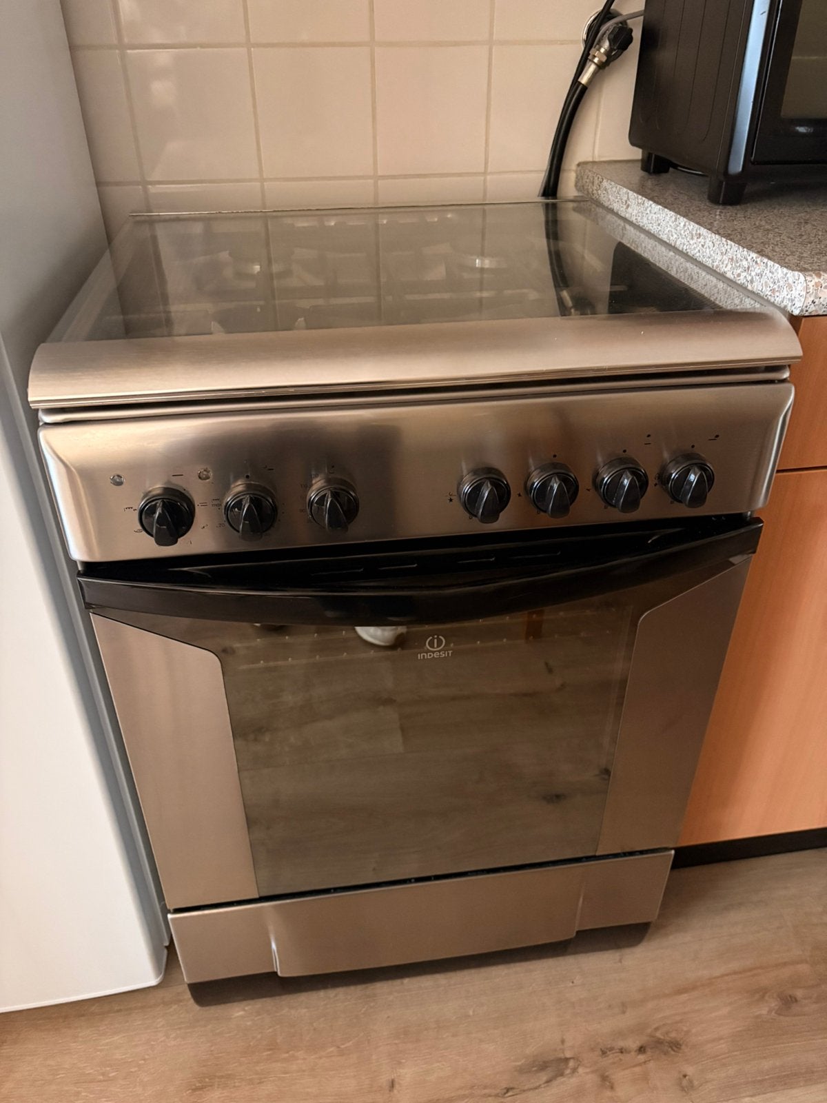 Gasfornuis 4 pits met oven ,alles op gas, Witgoed en Apparatuur, Ophalen, 4 kookzones, Zo goed als nieuw, Gas