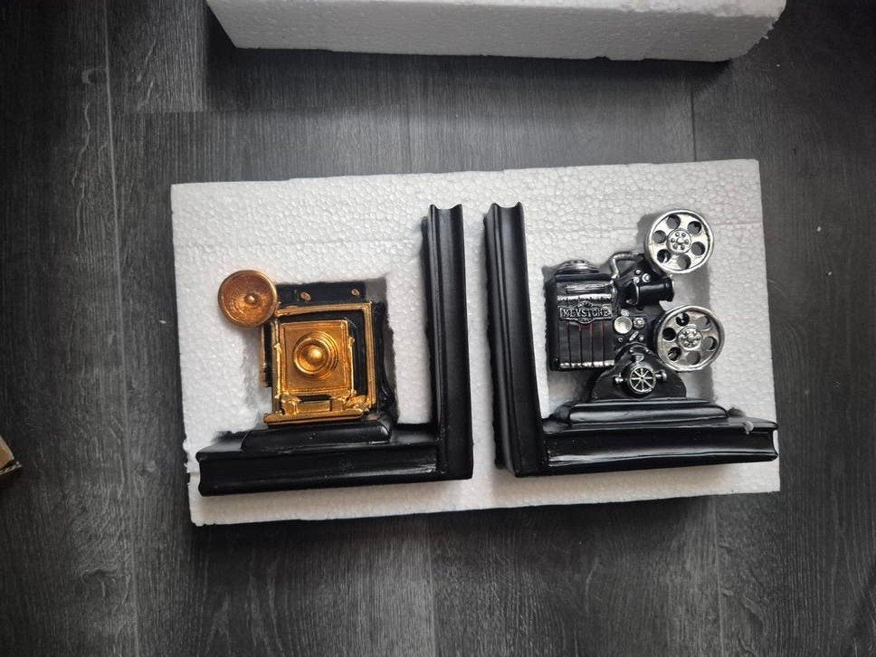 Decoratieve Boekensteunen - Vintage Camera & Projector, Ophalen of Verzenden