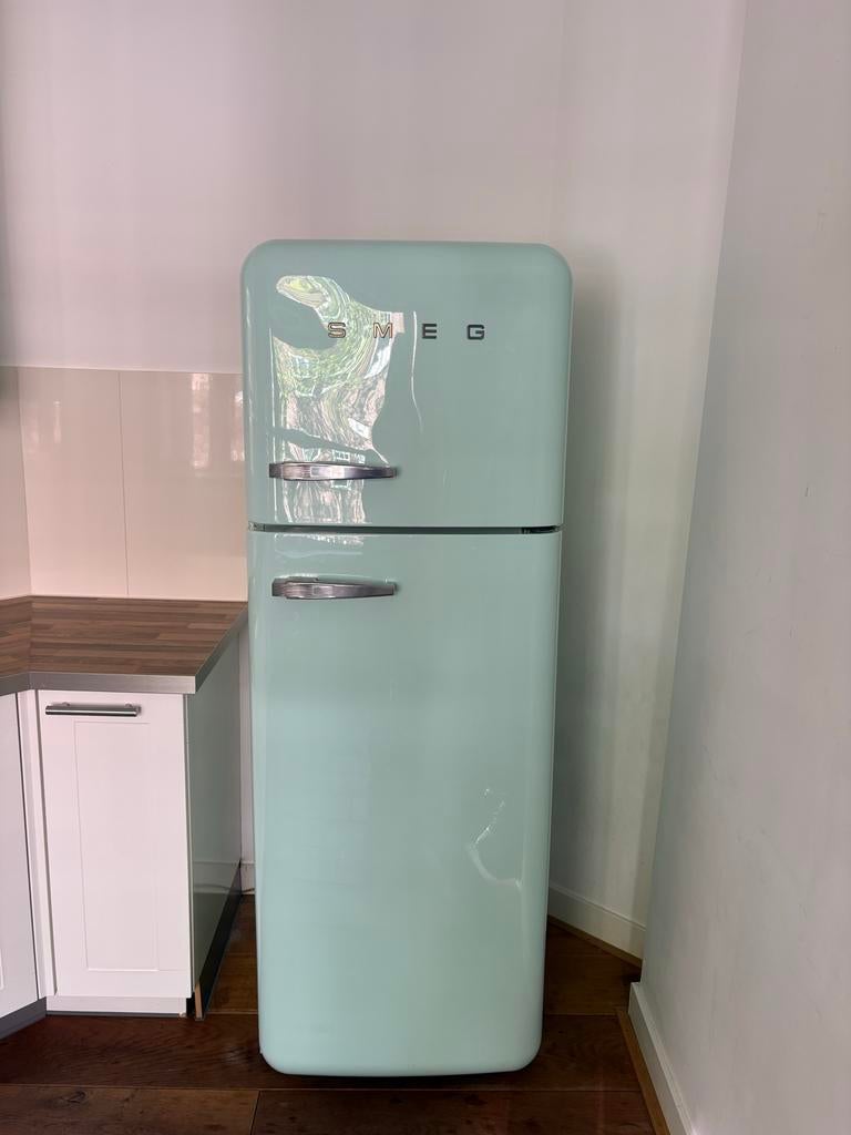 Smeg FAB30 Retro Koelkast met Vriesvak (300L, 2023), Ophalen, Gebruikt, 200 liter of meer, 160 cm of meer