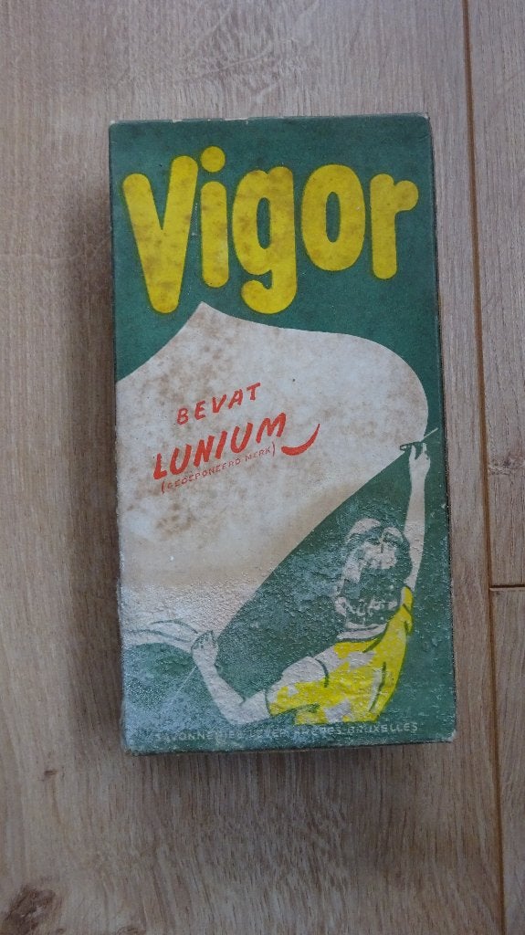 Oud pakje Vigor waspoeder, Ophalen of Verzenden