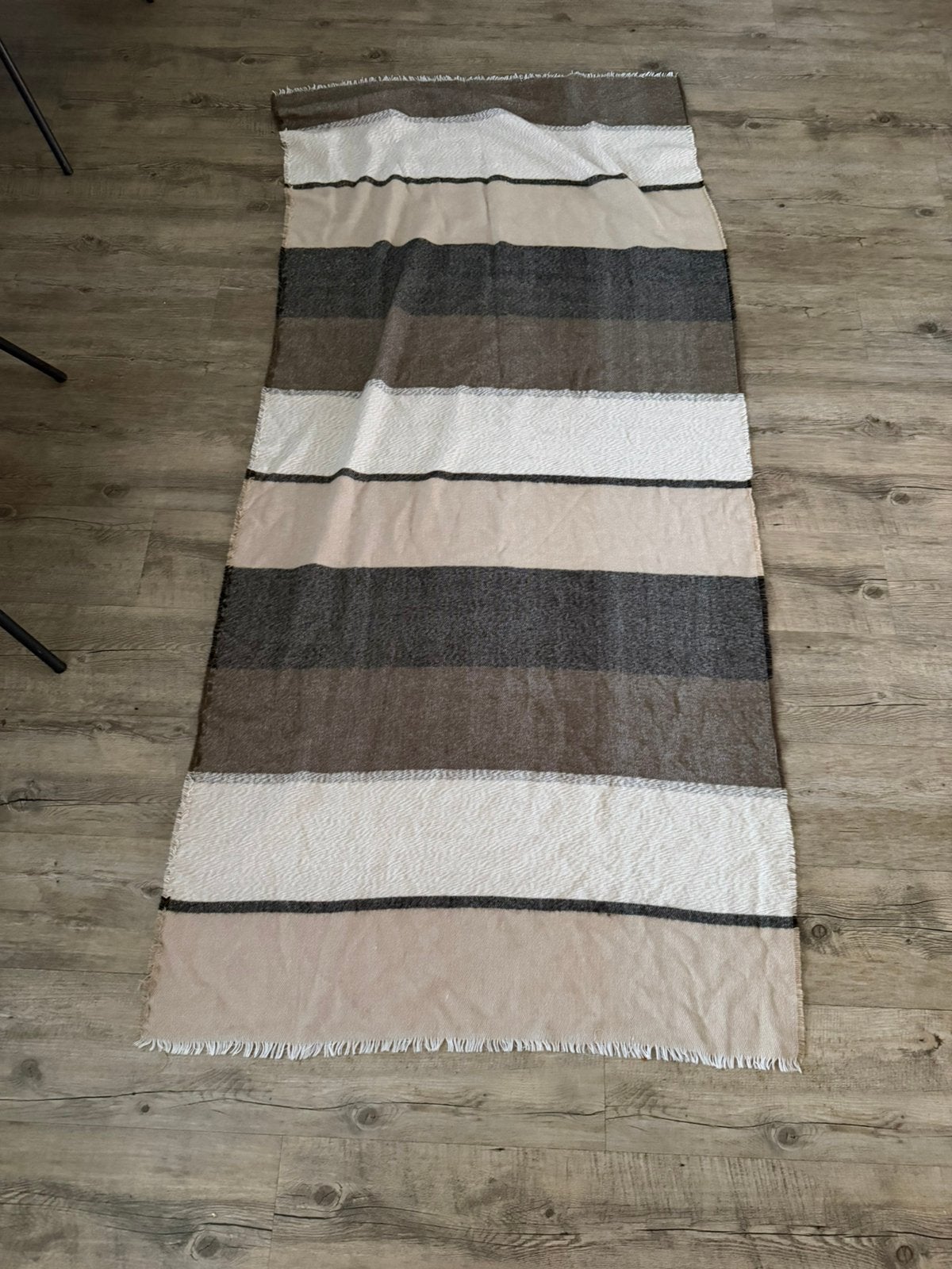 Grote Sjaal van Zara, Kleding | Dames, Mutsen, Sjaals en Handschoenen, Ophalen of Verzenden, Zo goed als nieuw, Sjaal