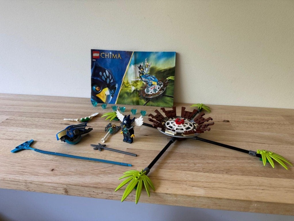 Lego Chima 70105 - Nestaanval van de Leeuwen, Lego, Architecture, Ophalen of Verzenden, Zo goed als nieuw