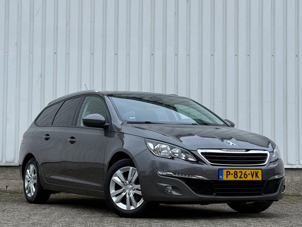 Peugeot 308 SW 1.2 PureTech Allure Distributie vv,1e Eigenaa, Gebruikt, 1199 cc, 1165 kg, 49 €/maand