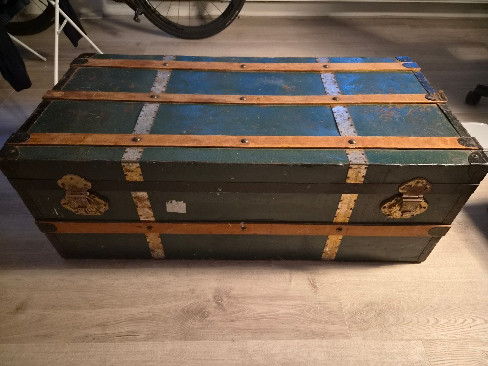Antieke houten koffer / reiskist - Vintage decoratie, Ophalen