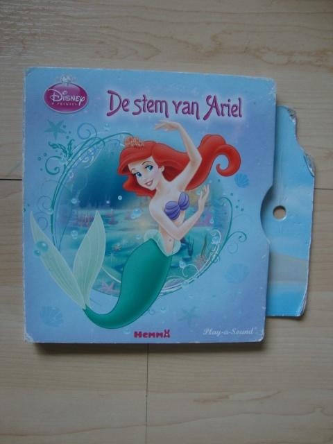 DE STEM VAN ARIEL, Boeken, Ophalen of Verzenden, Gelezen