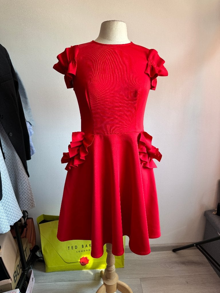 Ted Baker Jurk Rood Maat 38 met Ruches, Maat 38/40 (M), Ophalen of Verzenden, Zo goed als nieuw, Ted Baker