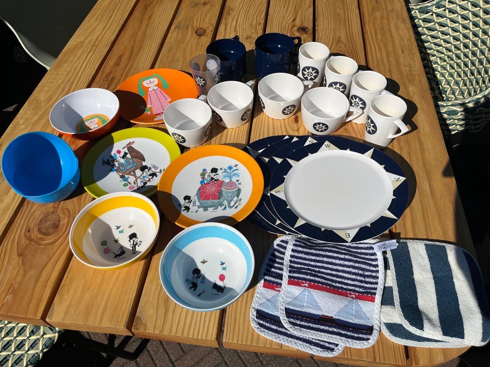Mepal servies zo goed als nieuw, Kunststof, Mepal, Ophalen of Verzenden, Zo goed als nieuw