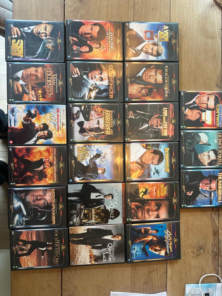 Grote James Bond DVD Collectie - Special Editions, Ophalen of Verzenden, Zo goed als nieuw