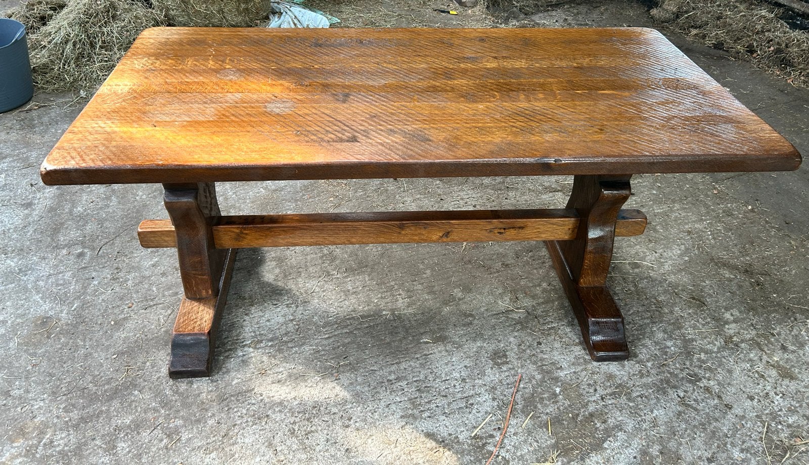 Kloostertafel (tegen elk aannemelijk bod), Ophalen
