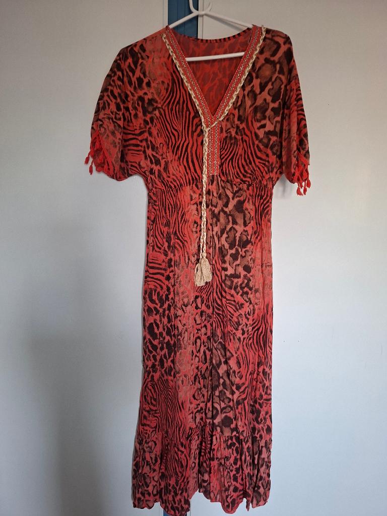 Maxi-jurk. Koraal. Maat 40, Maat 38/40 (M), Oranje, Ophalen of Verzenden, Gedragen