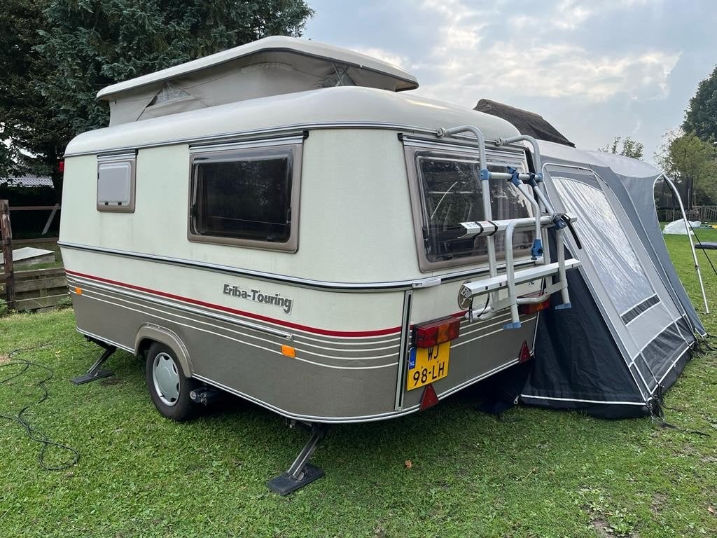 Eriba Triton zeer compleet., Caravans en Kamperen, Caravans, Particulier, tot en met 2, Standaardzit, Eriba, Dwarsbed, Lengtebed