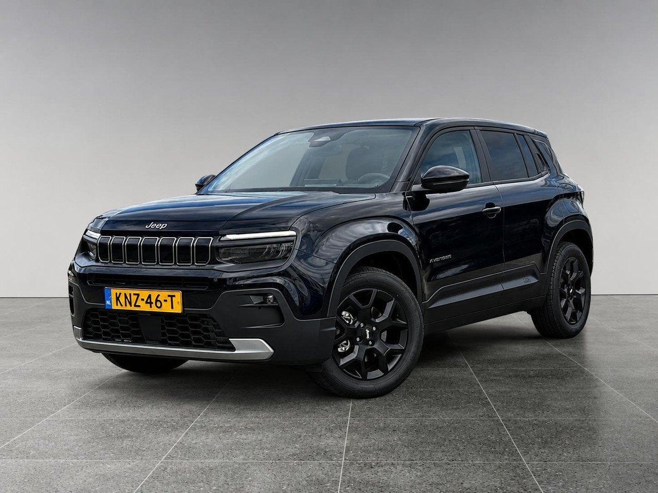 Jeep Avenger Summit EV 54kWh 156pk | NAVI | APPLE CARPLAY /, Automaat, Dealer onderhouden, Gebruikt, 156 pk