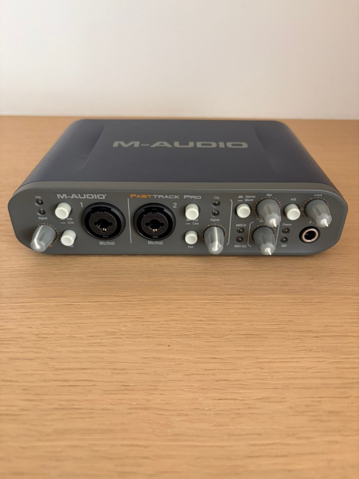 M-Audio Fast Track Pro USB Audio/MIDI Interface 4x4, Computers en Software, Ophalen of Verzenden, Zo goed als nieuw