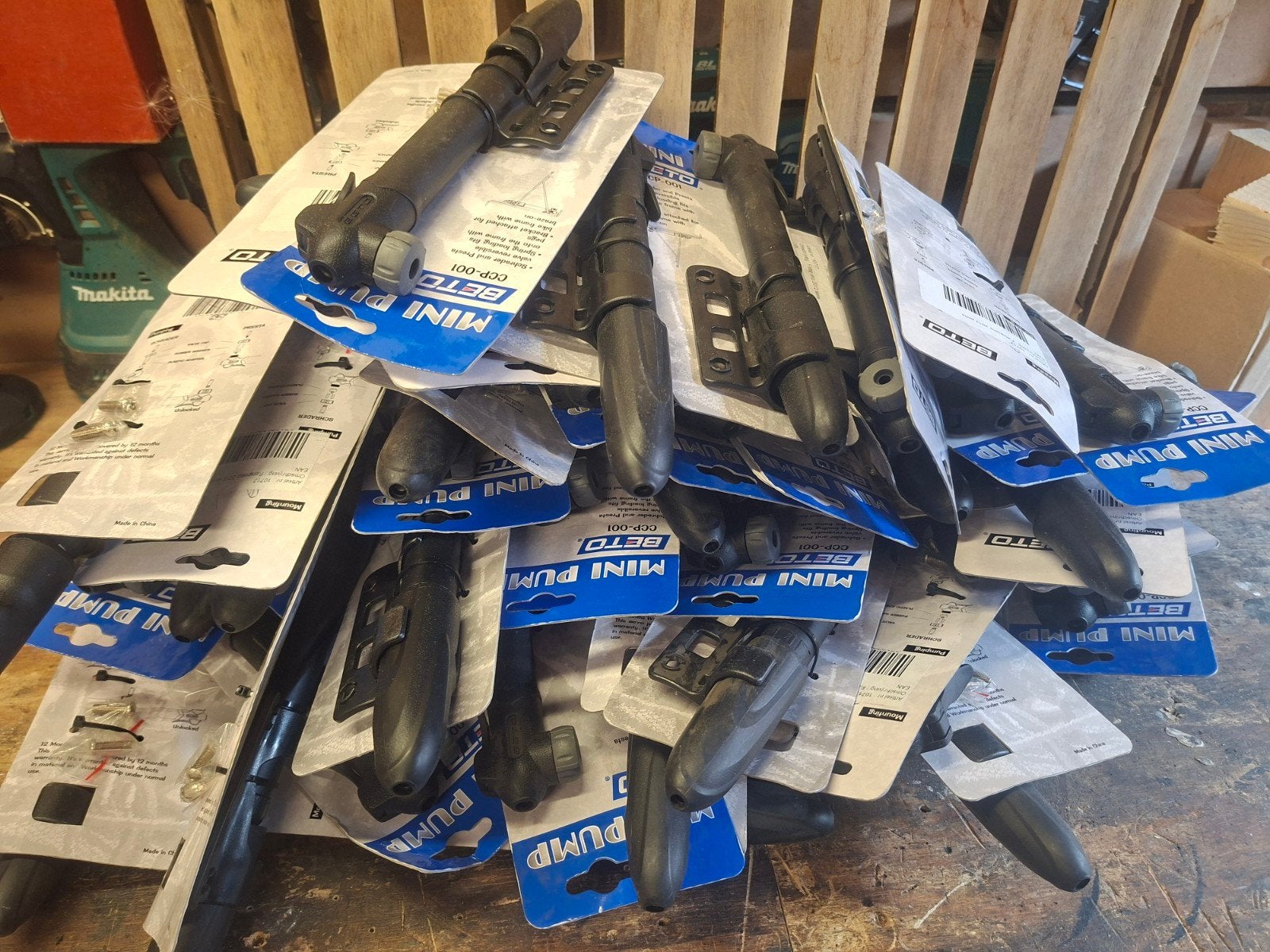 57 stuks Nieuwe Beto Mini Fietspompen - CCP-001, Ophalen of Verzenden, Nieuw