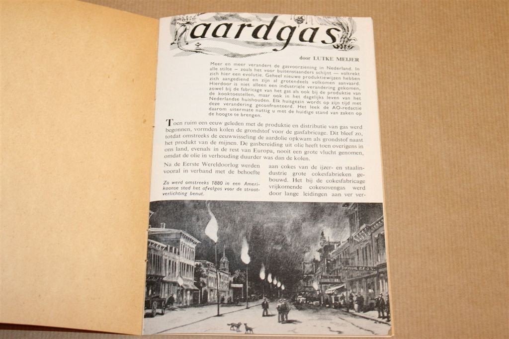 Aardgas — Vintage Informatieboekje 1959, Boeken, Ophalen of Verzenden, Gelezen, Europa