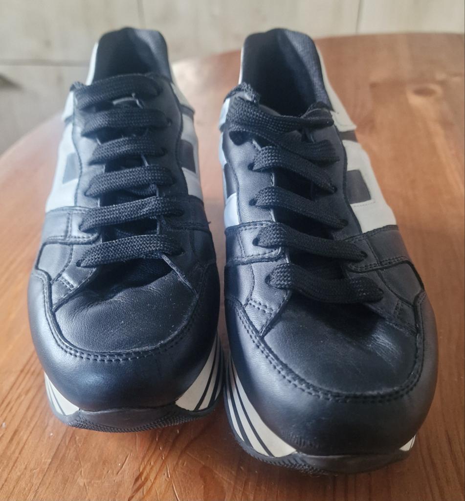 Sneakers Hogan 38, Ophalen of Verzenden, Zo goed als nieuw, Wit, Sneakers of Gympen