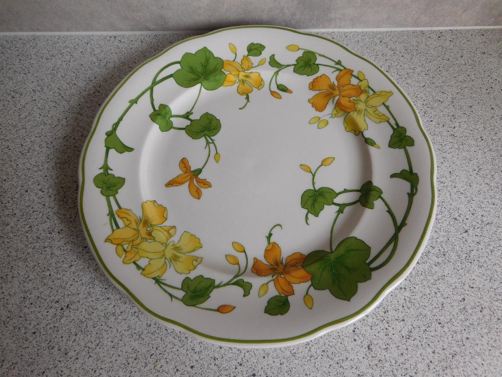 Bord 21 cm. Geranium Villeroy & Boch, Huis en Inrichting, Keuken | Servies, Ophalen of Verzenden, Zo goed als nieuw, Bord(en)