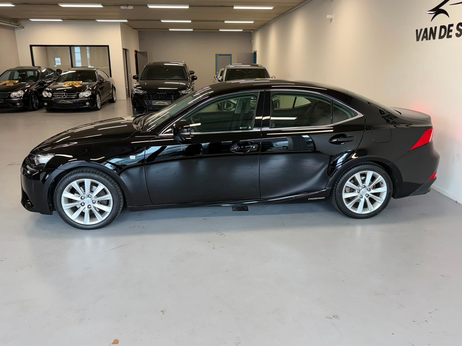 Lexus IS