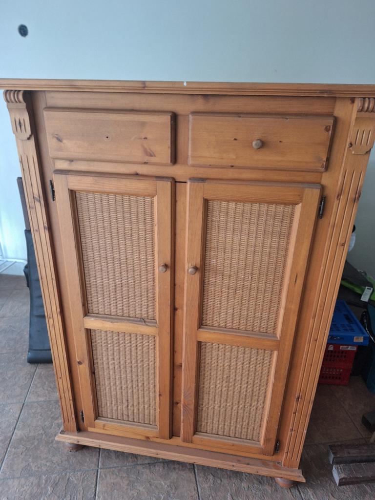 Rotan kast , vintage, Gebruikt, 100 tot 150 cm, 100 tot 150 cm, Ophalen of Verzenden